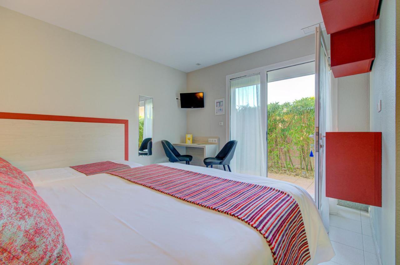 Hotel Saint Louis Ле-Тор Екстер'єр фото